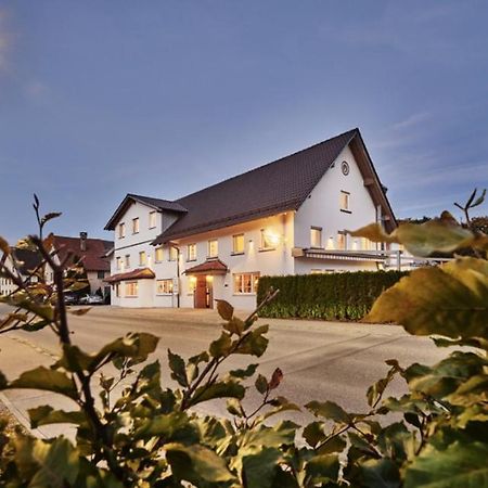 Landgasthof Lowen Oberopfingen Dış mekan fotoğraf